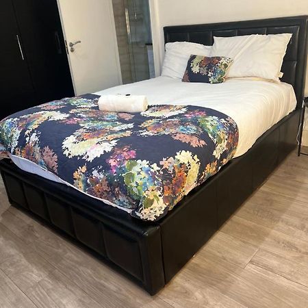 Luxury Double Room W/ Private Bathroom Εδιμβούργο Εξωτερικό φωτογραφία