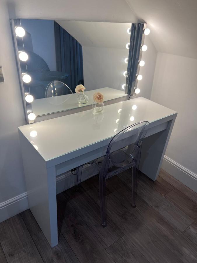 Luxury Double Room W/ Private Bathroom Εδιμβούργο Εξωτερικό φωτογραφία